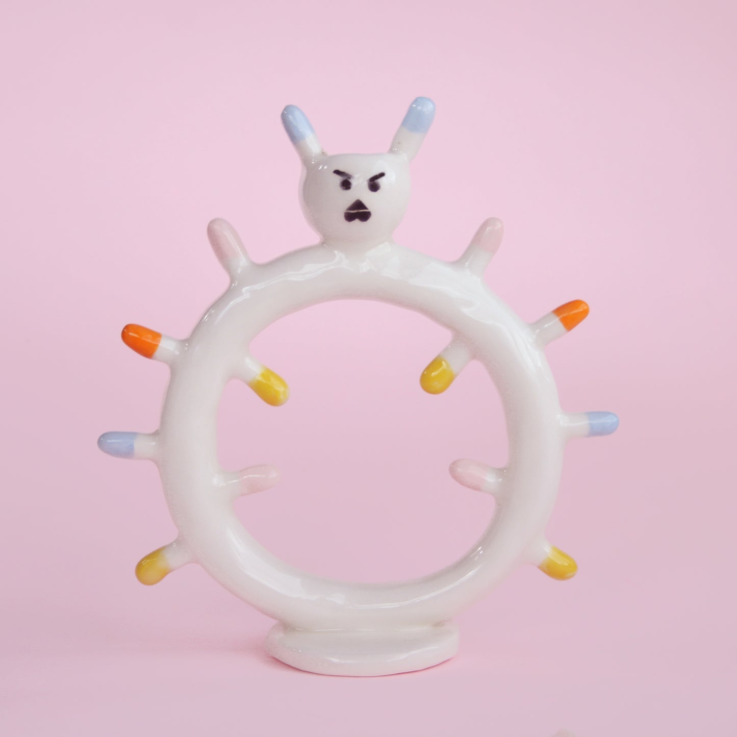 MAMUNA CANDLE HOLDER
