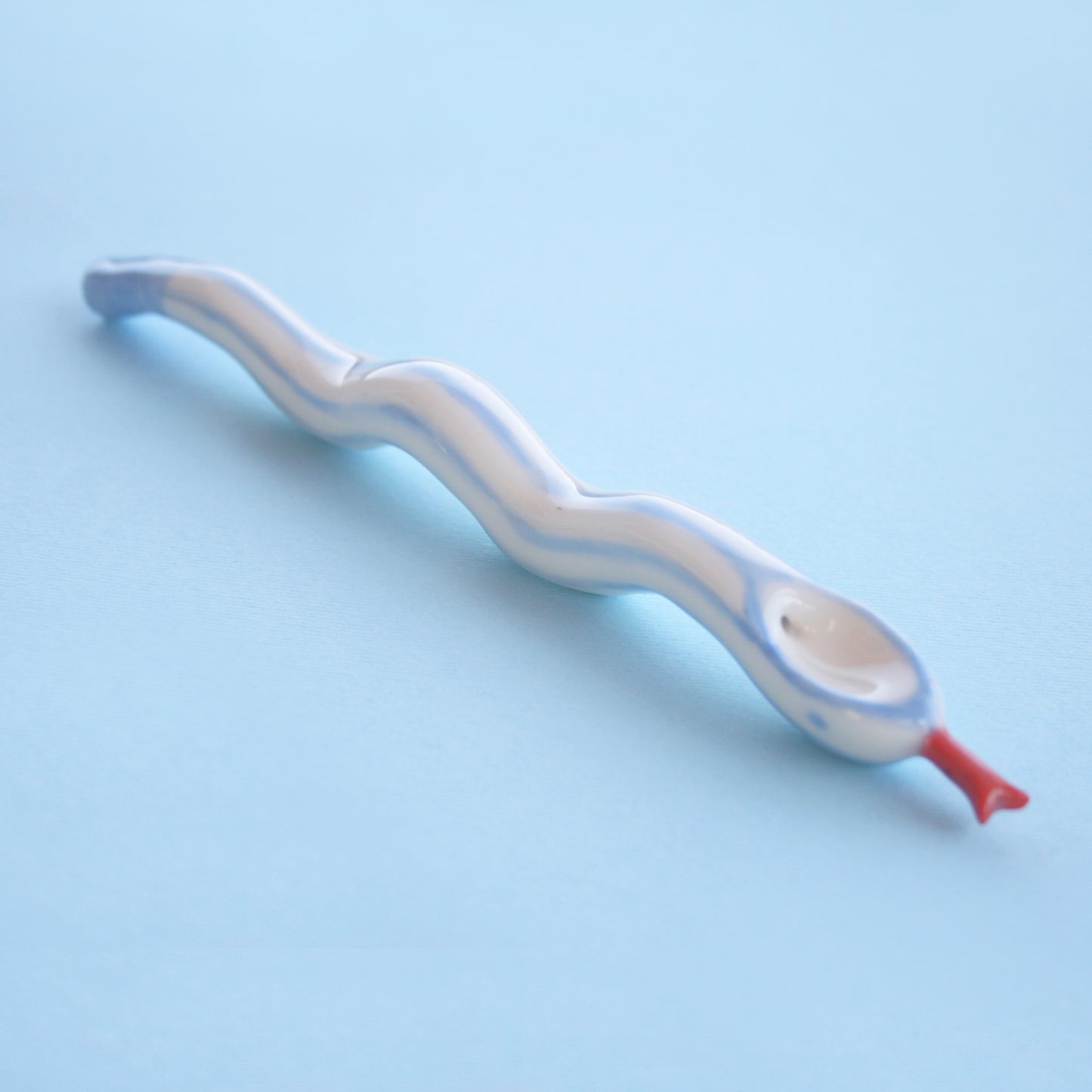 SNAKE PIPE WITH STRIPES