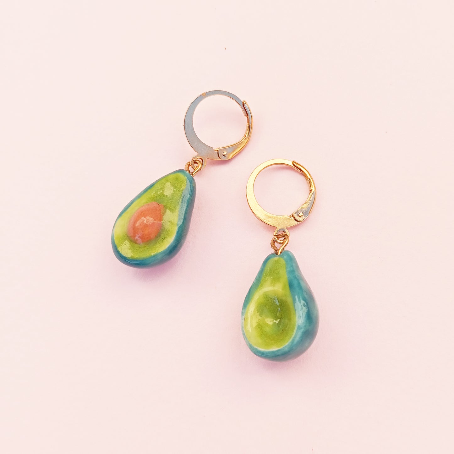 FEBRUARY : AVOCADO EARRINGS