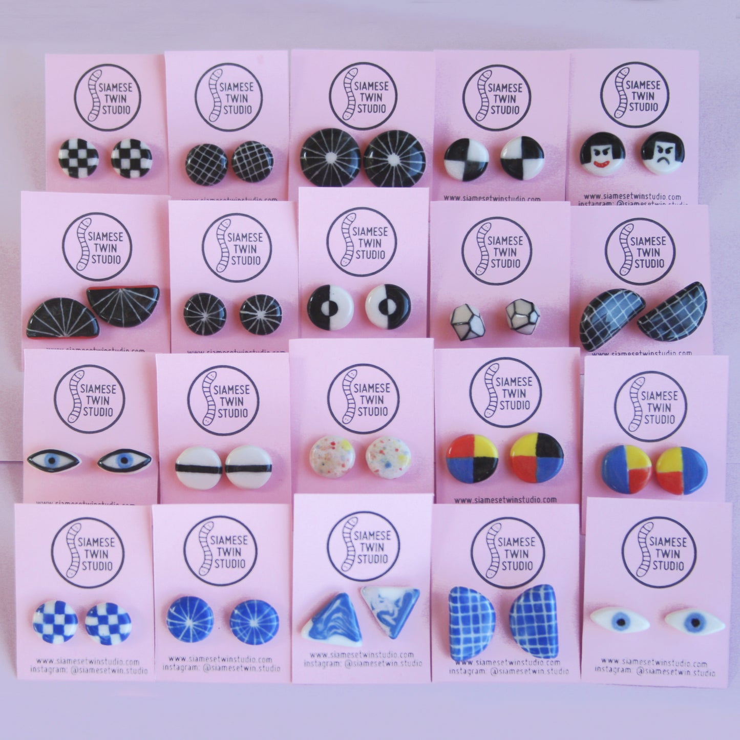 GRAPHIC STUD EARRINGS