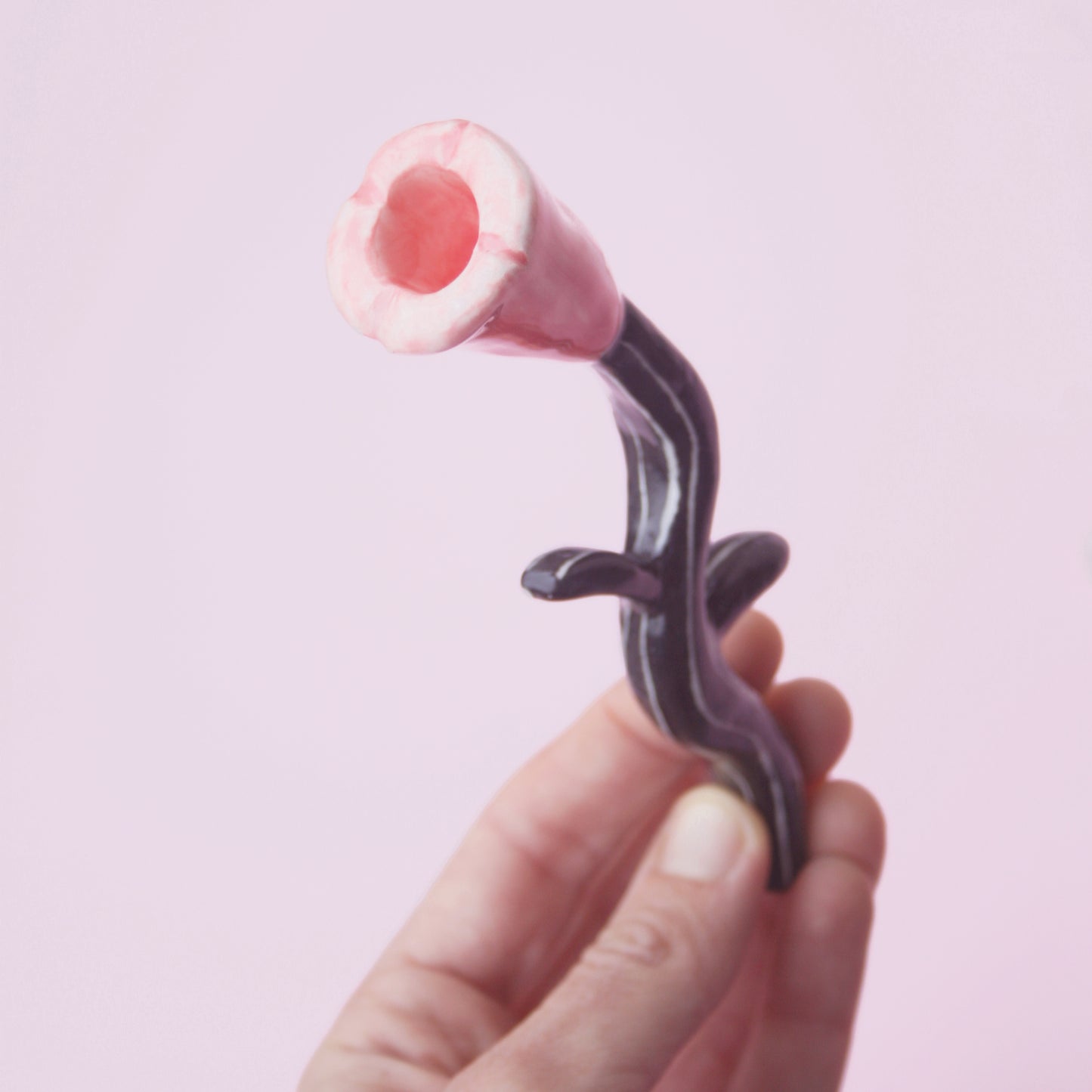 FLOWER PIPES