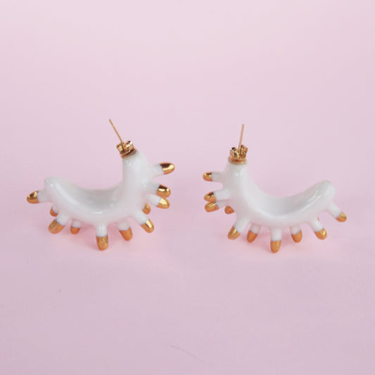 MAMUNA EARRINGS - WHITE AND GOLD