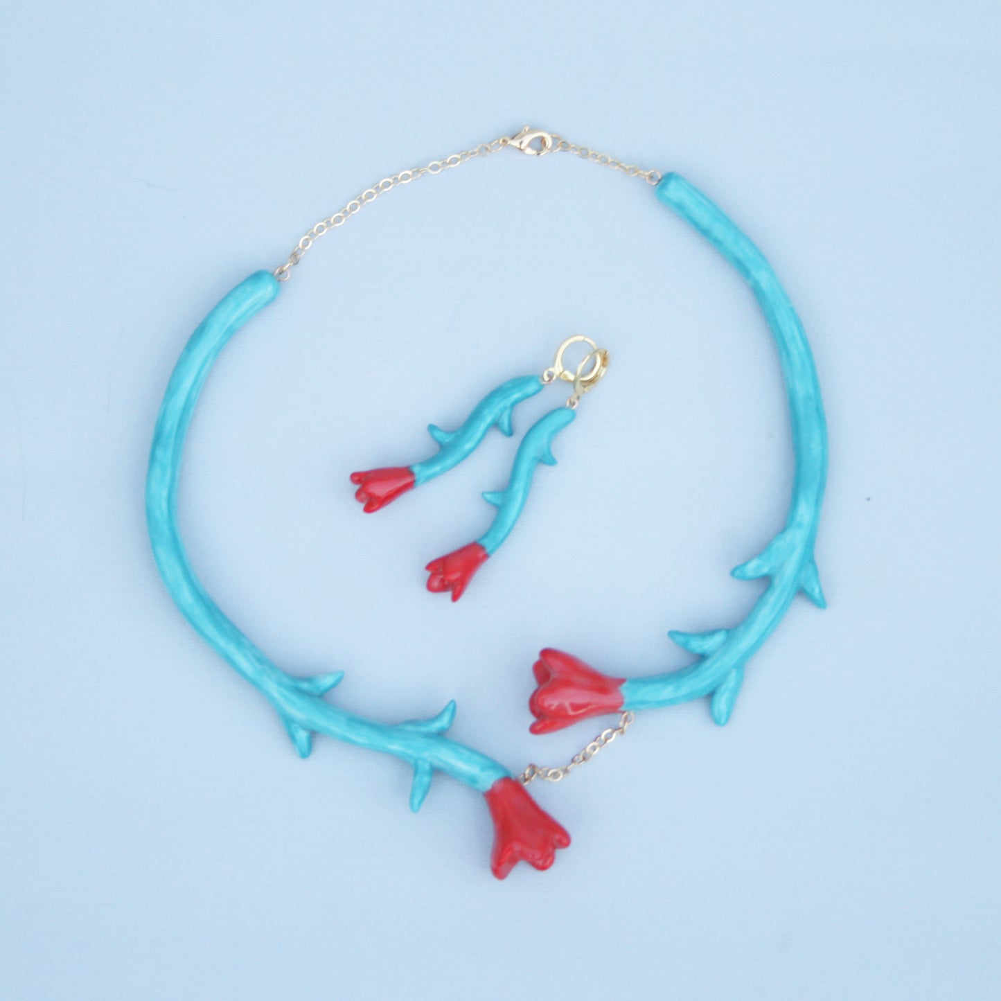 FLOWER NECKLACE