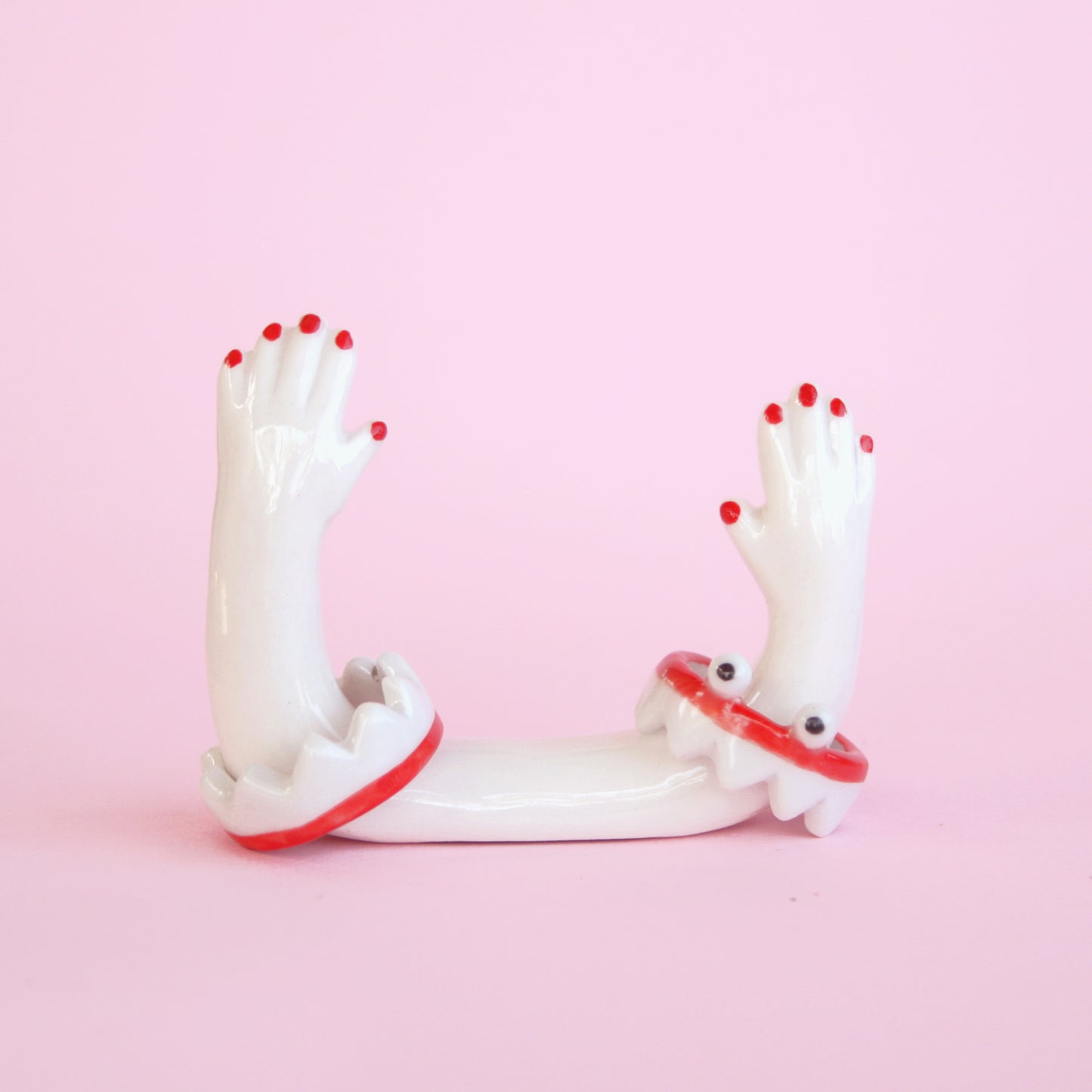 HANDS UP!  - PORCELAIN RING HOLDER