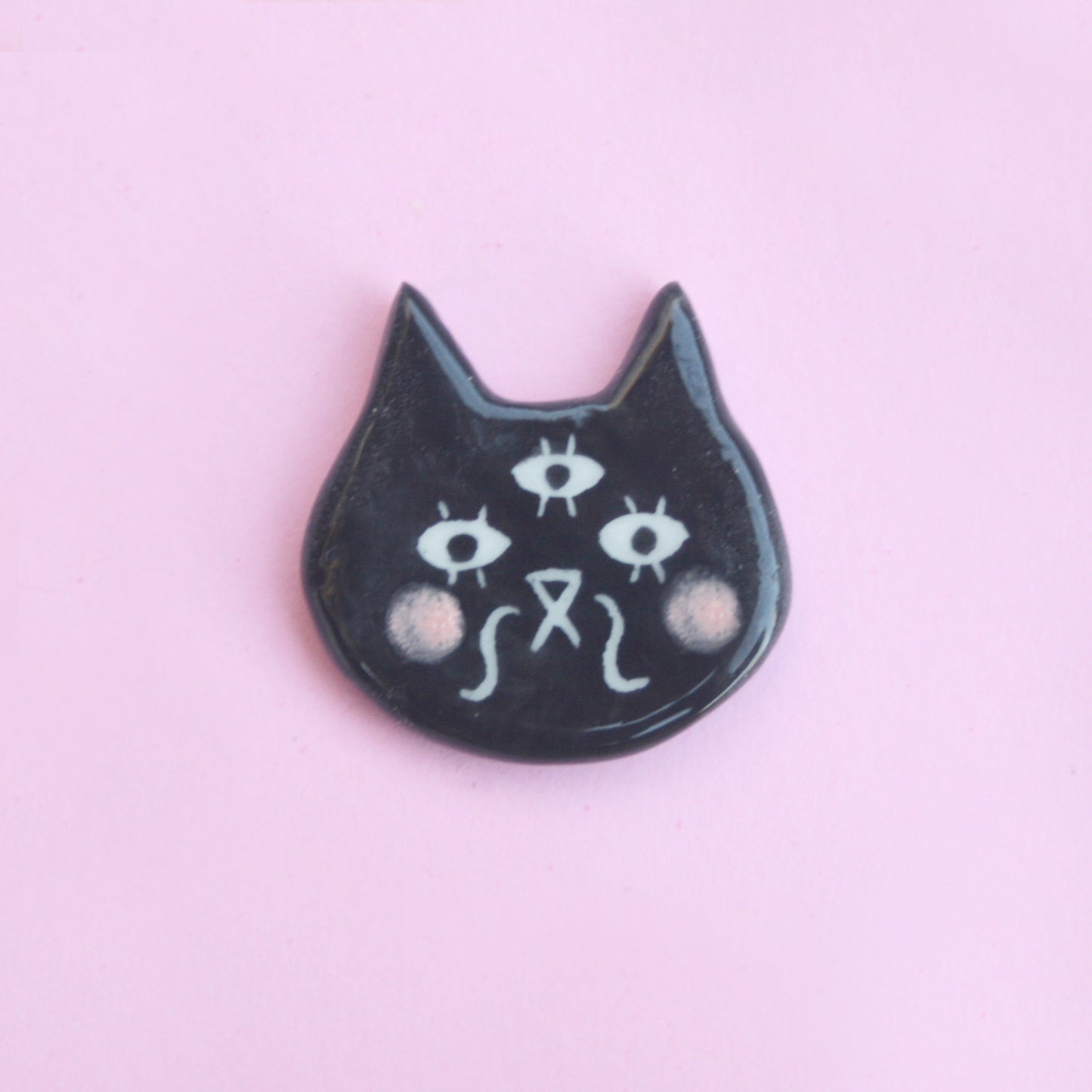 CAT PIN / BLACK - PORCELAIN BROOCH