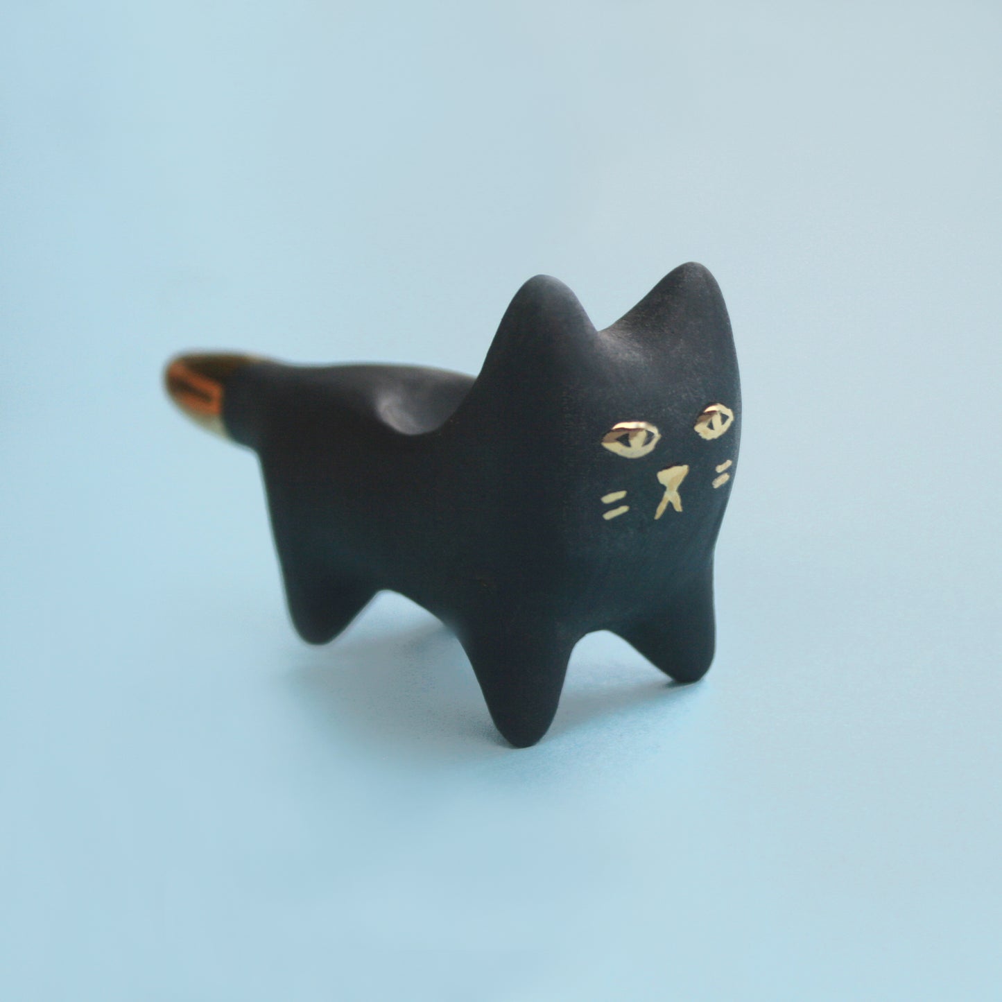 Black Porcelain Cat Pipe