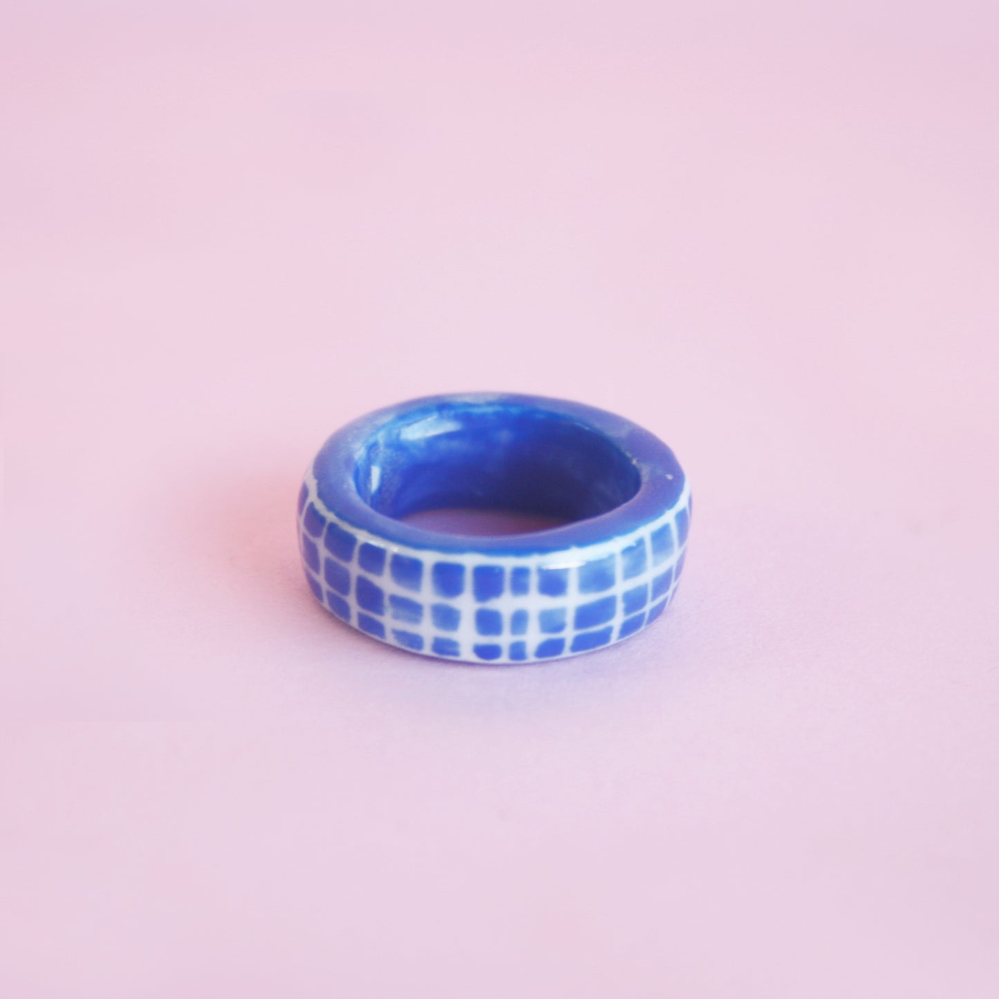 GRID - PORCELAIN RING