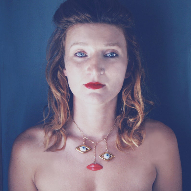 FACE NECKLACE