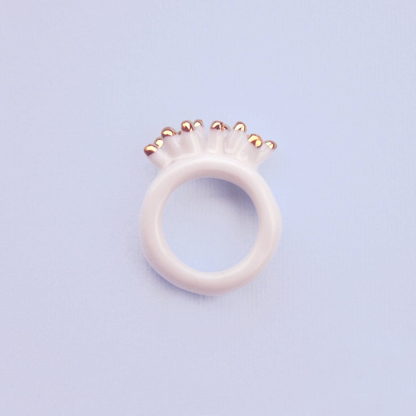 MAMUNA - PORCELAIN RING / WHITE