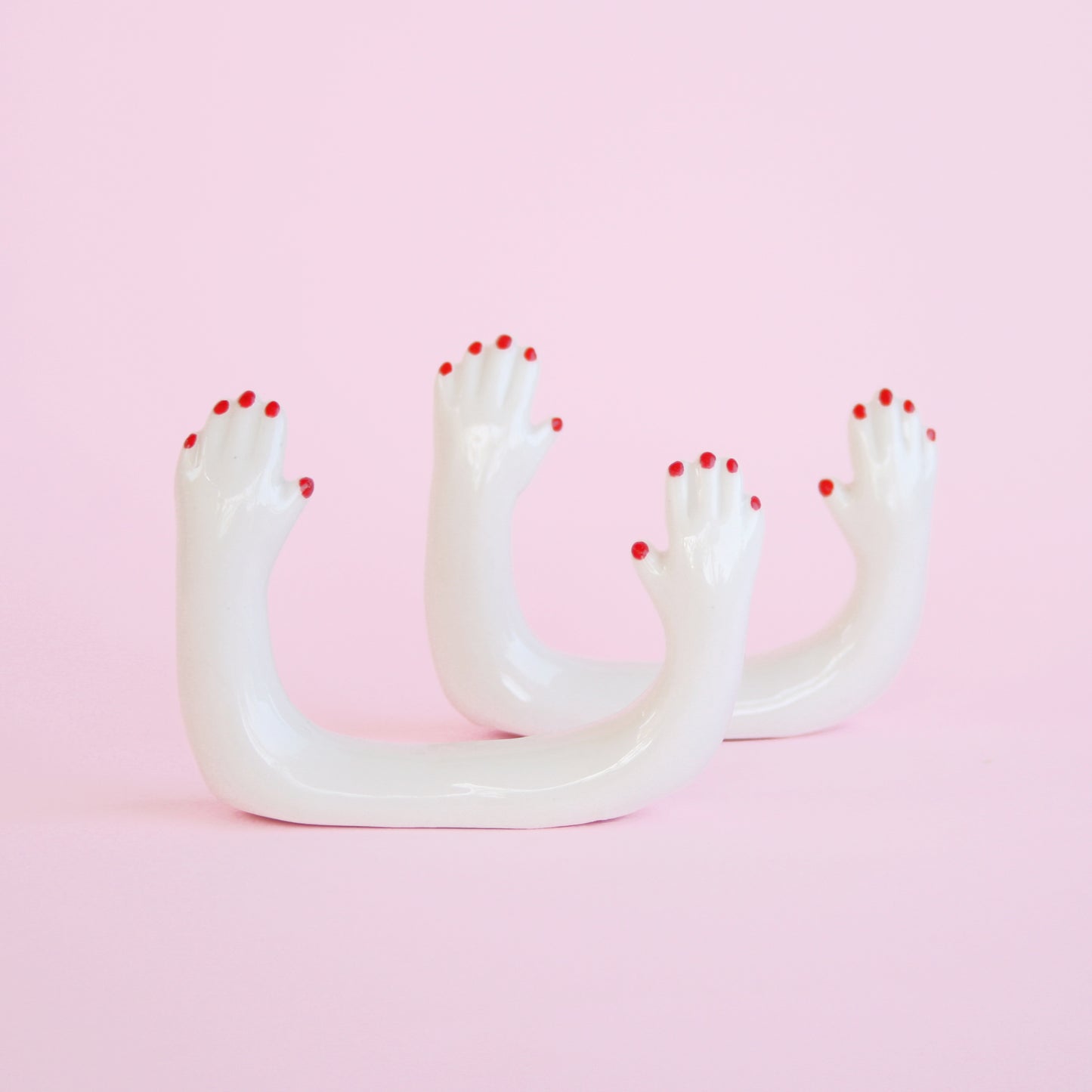 HANDS UP!  - PORCELAIN RING HOLDER