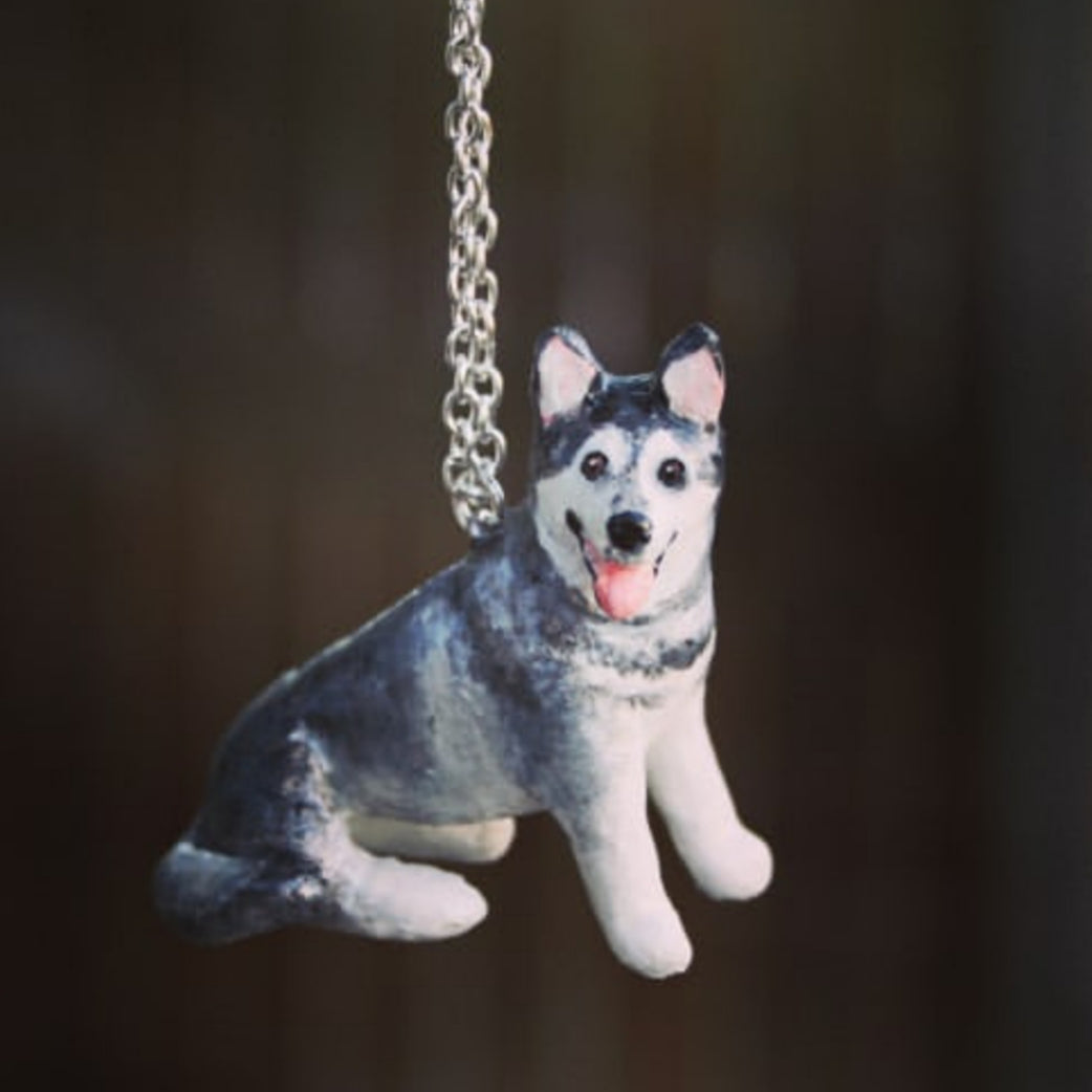 PET PORTRAIT NECKLACE / Custom Dog or Cat Pendat