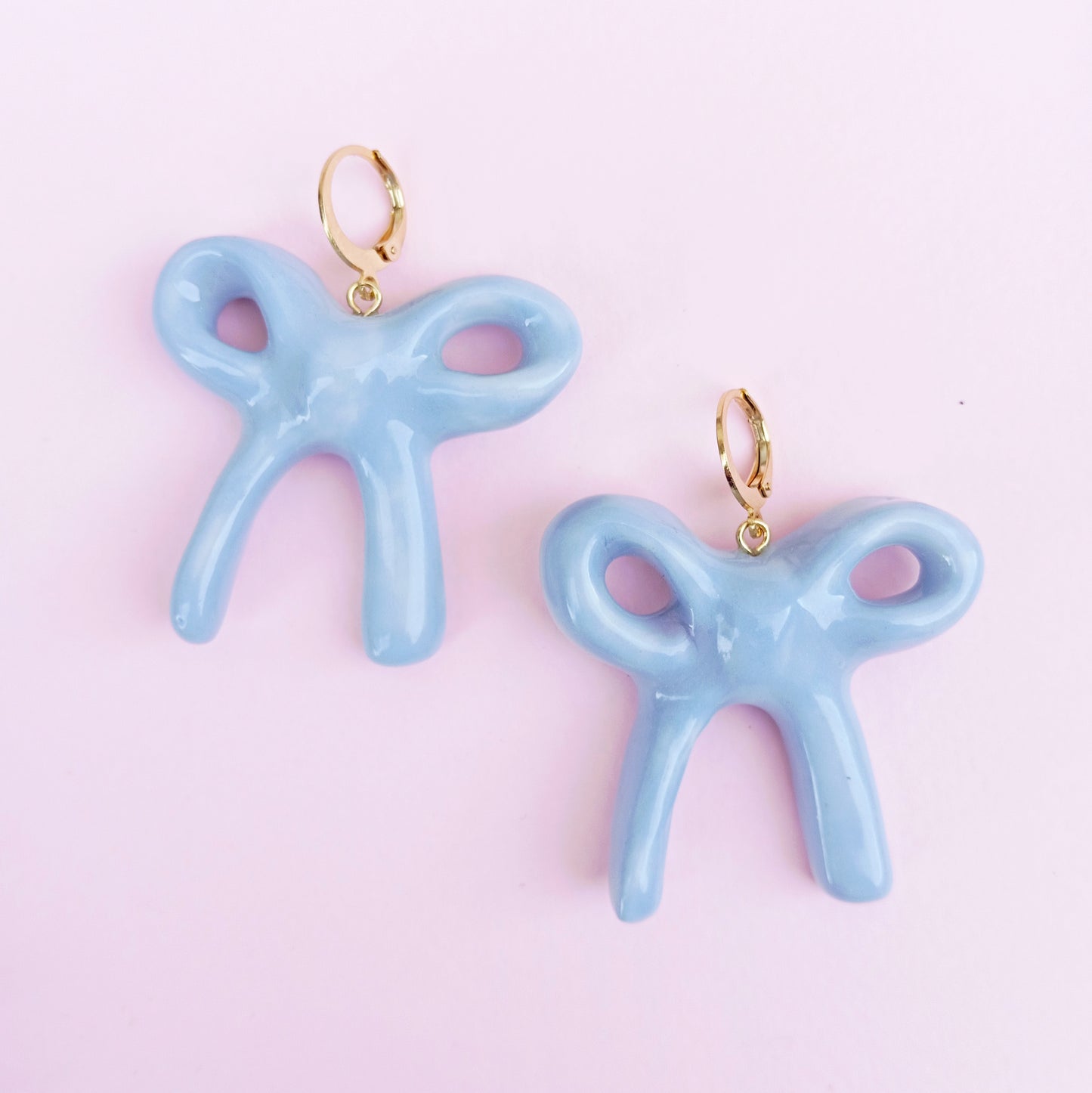 BOW EARRINGS