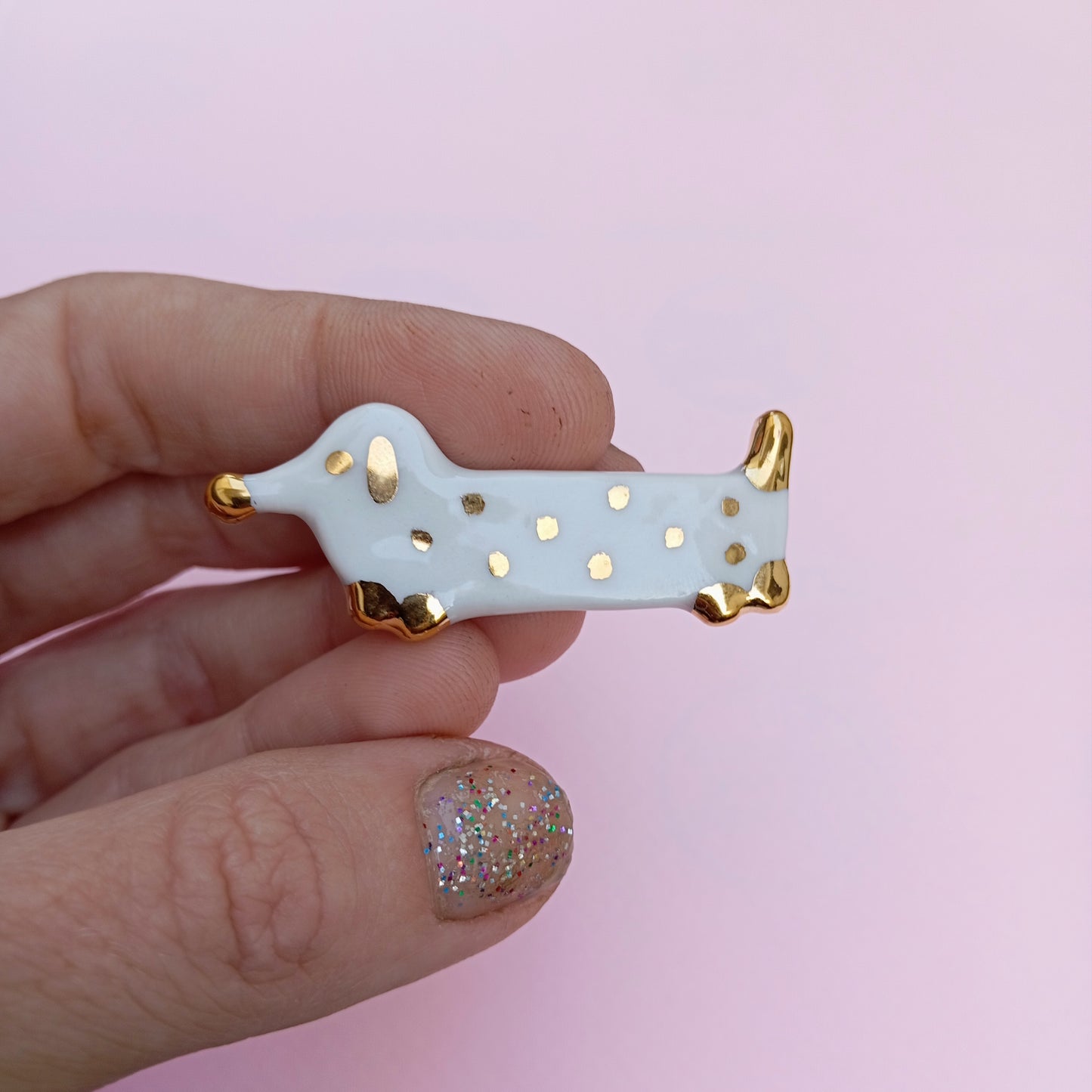 DOG PIN - Porcelain Daschund