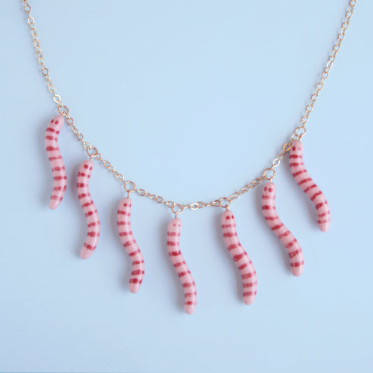 WORM NECKLACE